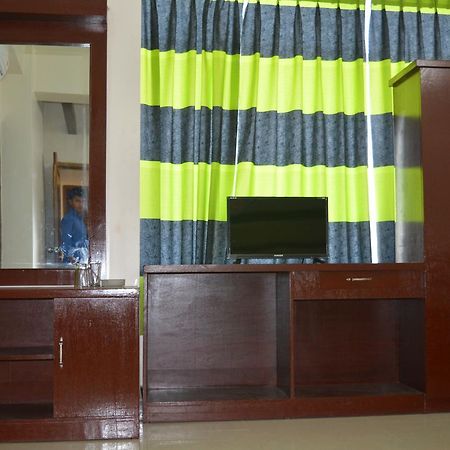 Well Park Resort Cox's Bazar Esterno foto